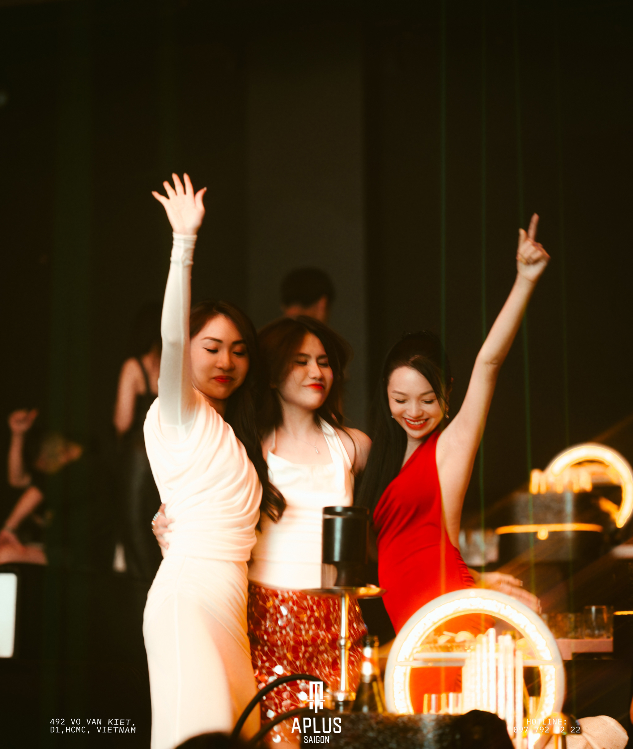 AI ĐANG TÌM ĐẾN APLUS SAIGON MỖI ĐÊM?